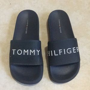 Navy blue Tommy Hilfiger slides!!